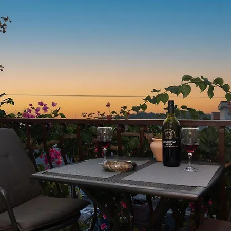 Bose Apartment