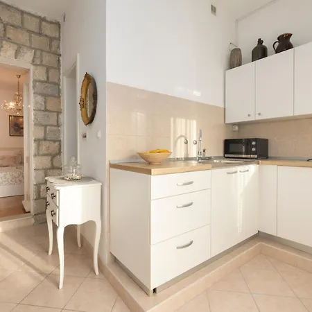 Appartamento Bose Makarska